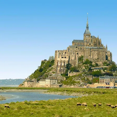 Cottage In Normandy Near Barneville-Carteret, Cleaning Included *